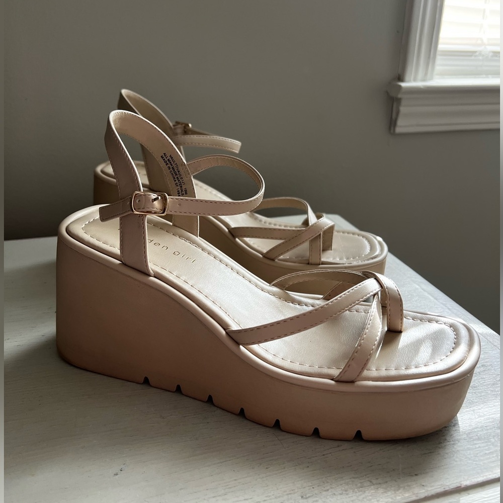 Madden Girl wedge sandals